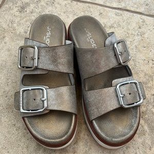 J slides sandal